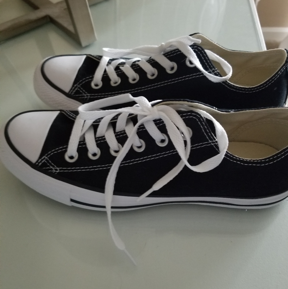 NWT Converse Chuck Taylor